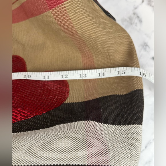 Burberry Sequin Hearts Canvas Bucket Bag Limited Edition Hearts Multi Color - Picture 12 of 14